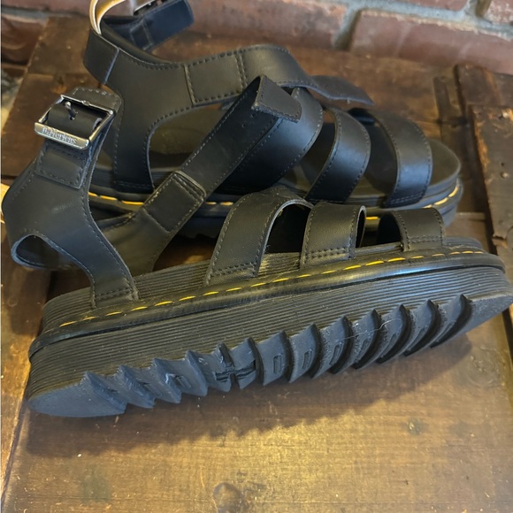 Dr Marten women’s sandals - Picture 3 of 4